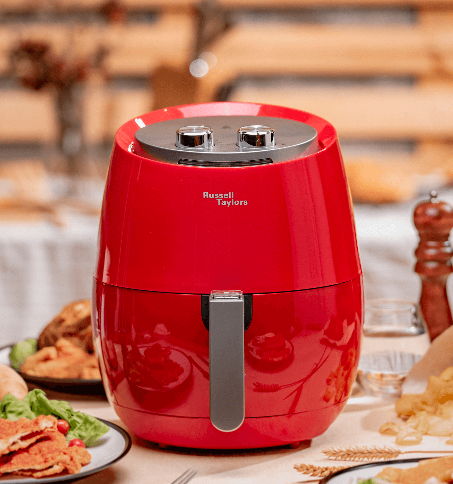 Russell Taylors 4.8L Air Fryer AF34