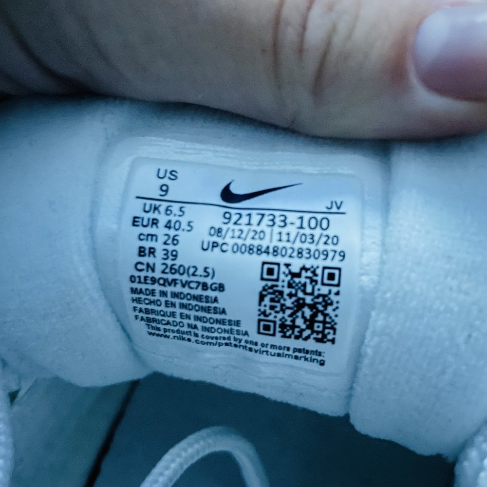 In-shoe label