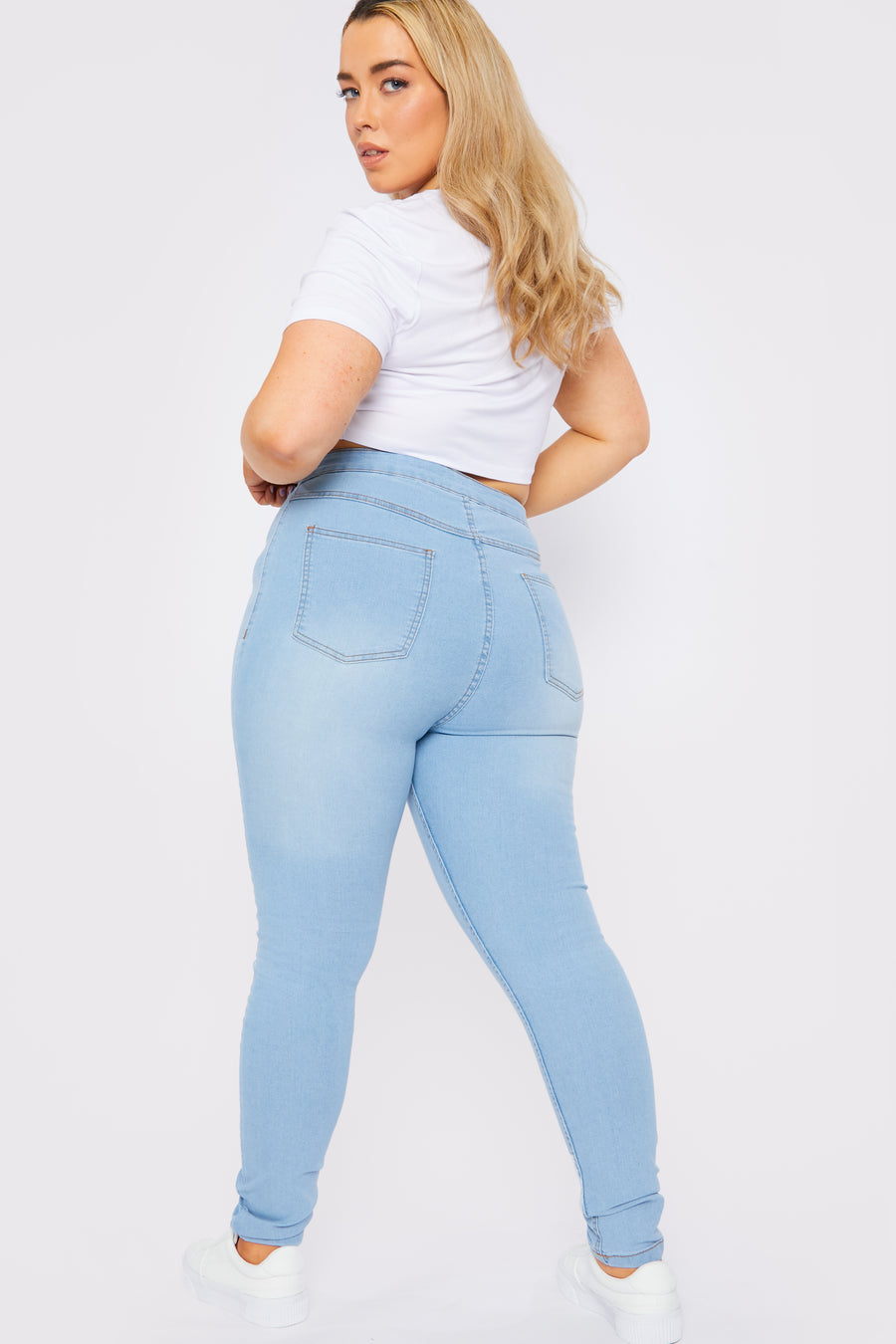 Women's Plus Size Super Stretch Jeans Light Blue Wash | JMOJO