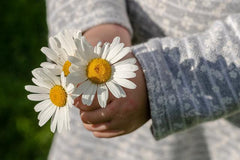 Blumen zu Muttertag ist füt Kinder die schönste Möglichkiet ihre Mutter zu beschenken.