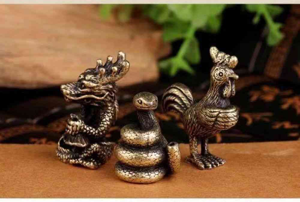 Mini sculptures d'animaux en laiton d'astrologie