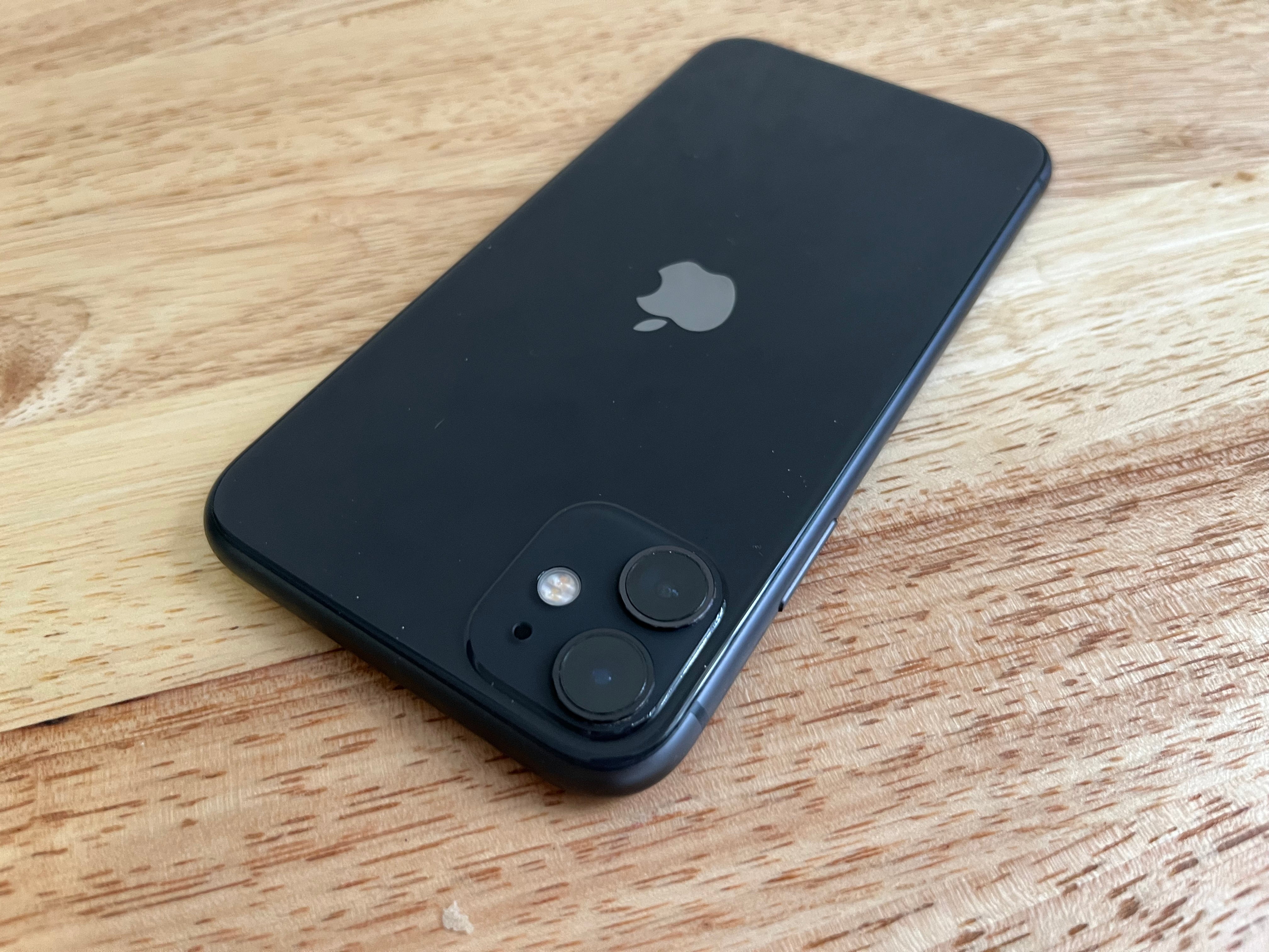 Apple iPhone 11 Black 64GB (AT&T) A2111 – CellFones