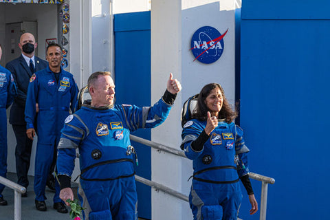 Commander Barry “Butch” Wilmore and co-pilot Sunita Williams depart crew quarters for the launch pad. Image: Michael Cain/Spaceflight Now.