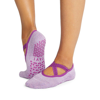 SINGER22 Exclusive Healing Heels Get A Grip Pilates Socks