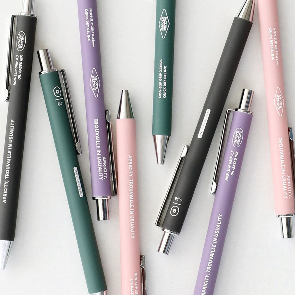 Pen Review: Iconic 2-Way Marker Pens, Pastel Colors - The Well-Appointed  Desk