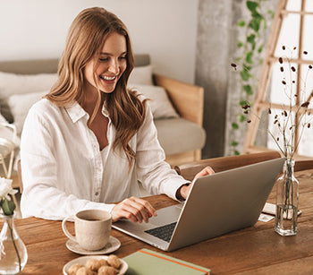 a moman with her computer