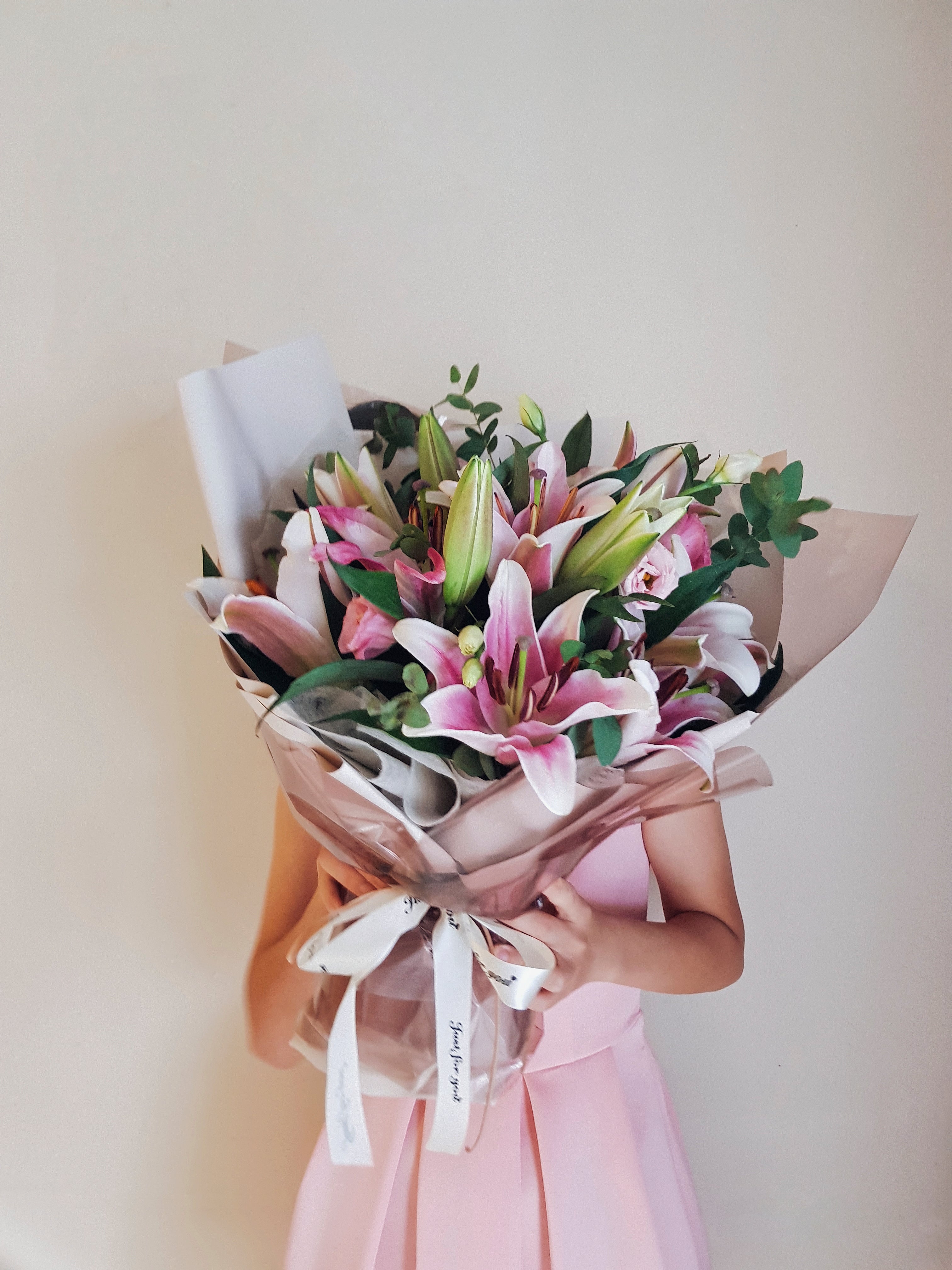 lily flowers bouquet