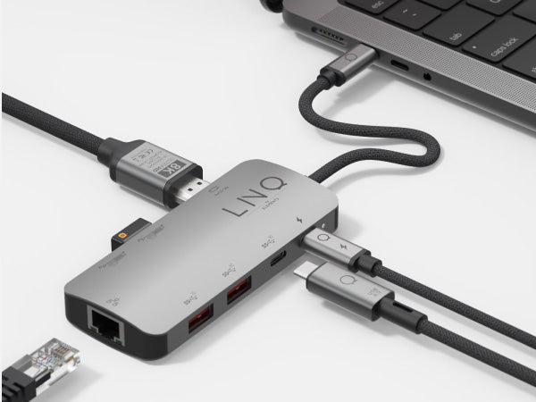 LINQ byELEMENTS 9 In 1 Pro Studio SSD USB C Multiport Hub 0.3726 H