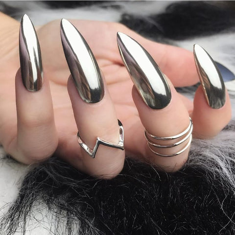 Chrome Nails 