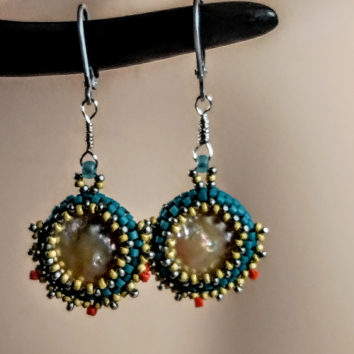 5 easy Pearl Earring Design | DIY | 5 min Craft | Hand made jewelry | Ar...  | Pearl earrings designs, Simple pearl earrings, Beaded jewelry