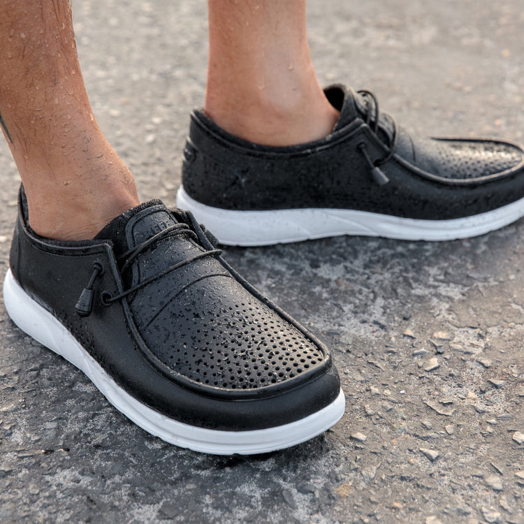 Men's Water Coast Shoes (Black) | REEF®