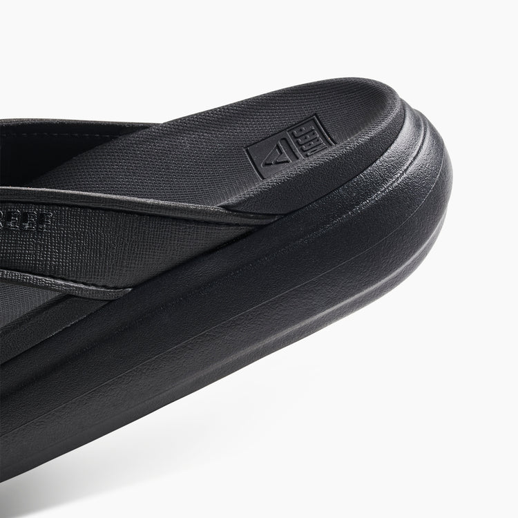 Women's Cushion Bondi Sandal in Black/Black | REEF®