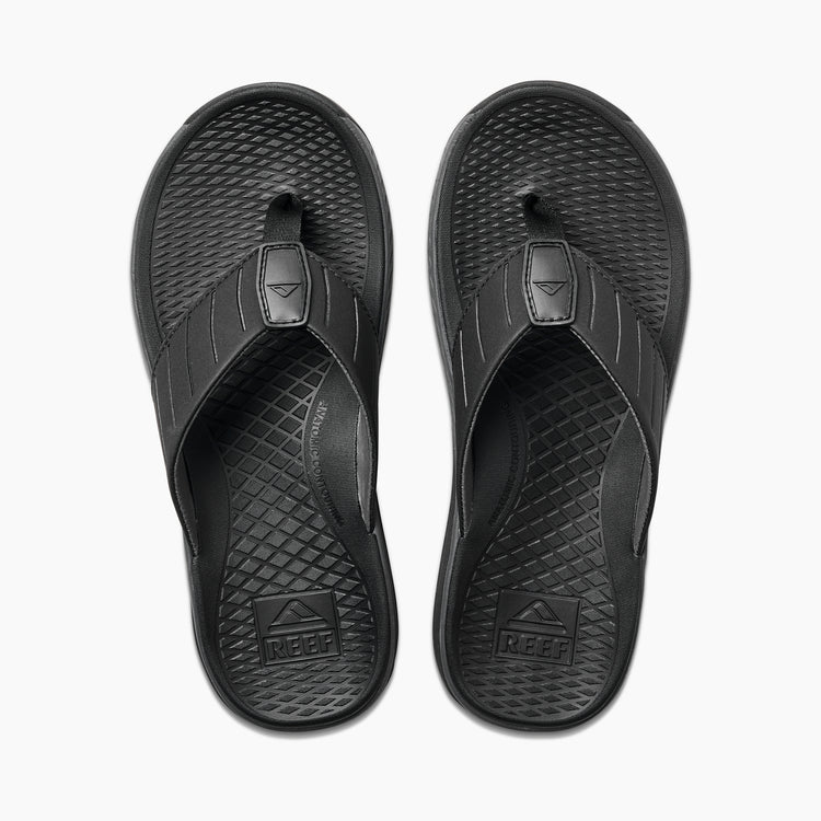Men's Deckhand Water Friendly Sandals in Stormy Black | REEF®