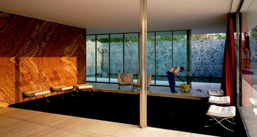 Jeff Wall, Morning Cleaning, Mies van der Rohe Foundation, Barcelona, 1999, Transparency in lightbox, 187.0 x 356.0 cm © Jeff Wall