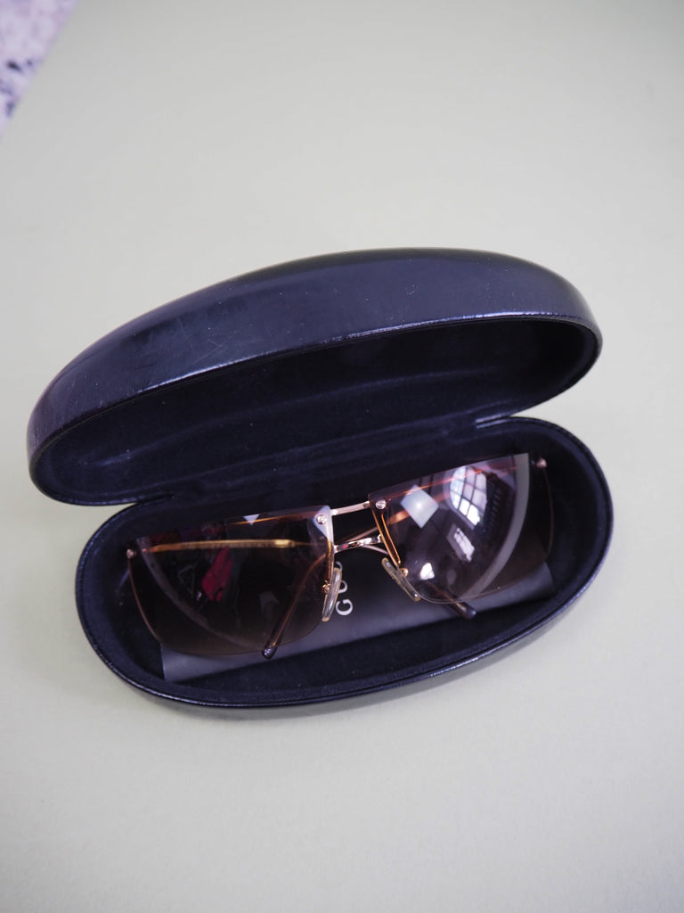 Chanel // White Pearl Shield Sunglasses – VSP Consignment