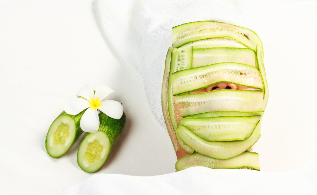 Natural remedies such as cucumber and aloe vera can help with Rosacea