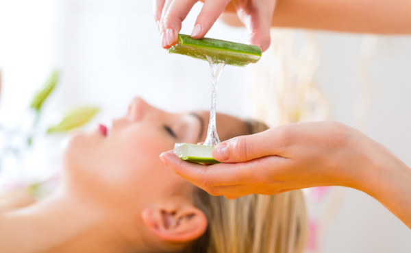 aloe vera woman treatment