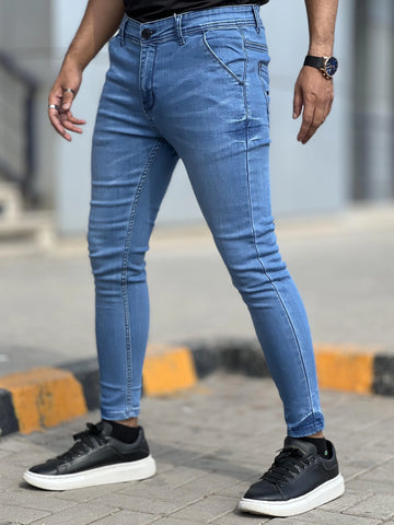 Here's how to style jeans for the Quiet Luxury trend | Woman & Home