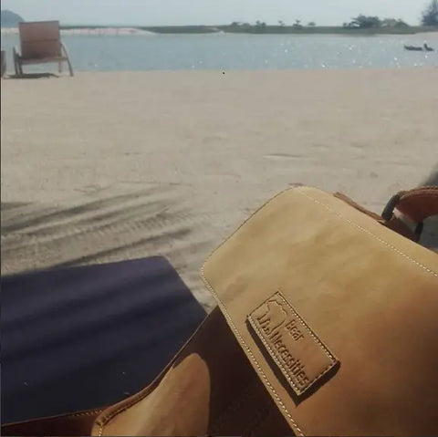 The Pros Of Traveling Light to The Beach