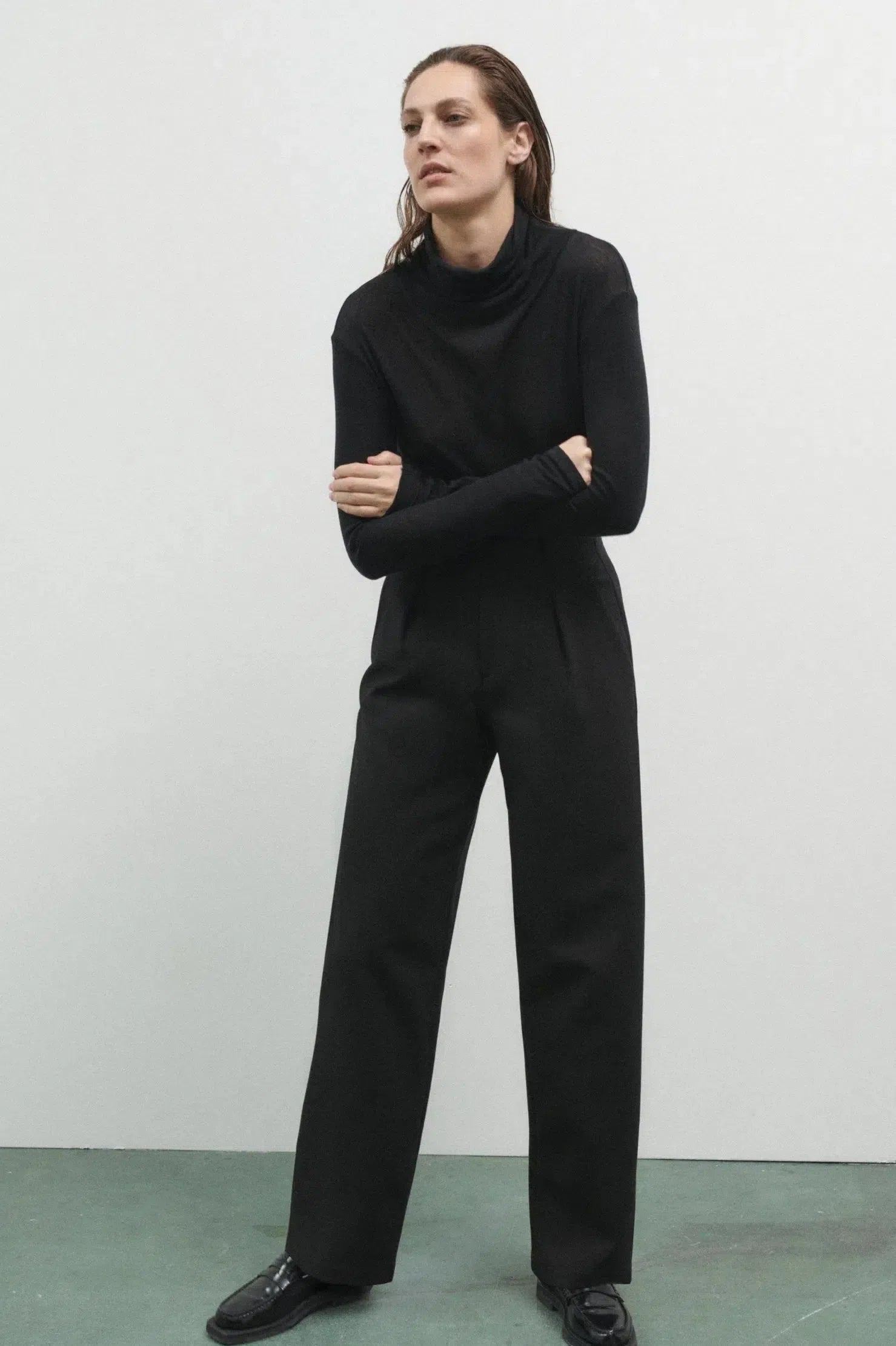 Closed | Broek Mawson Black-Le Marais