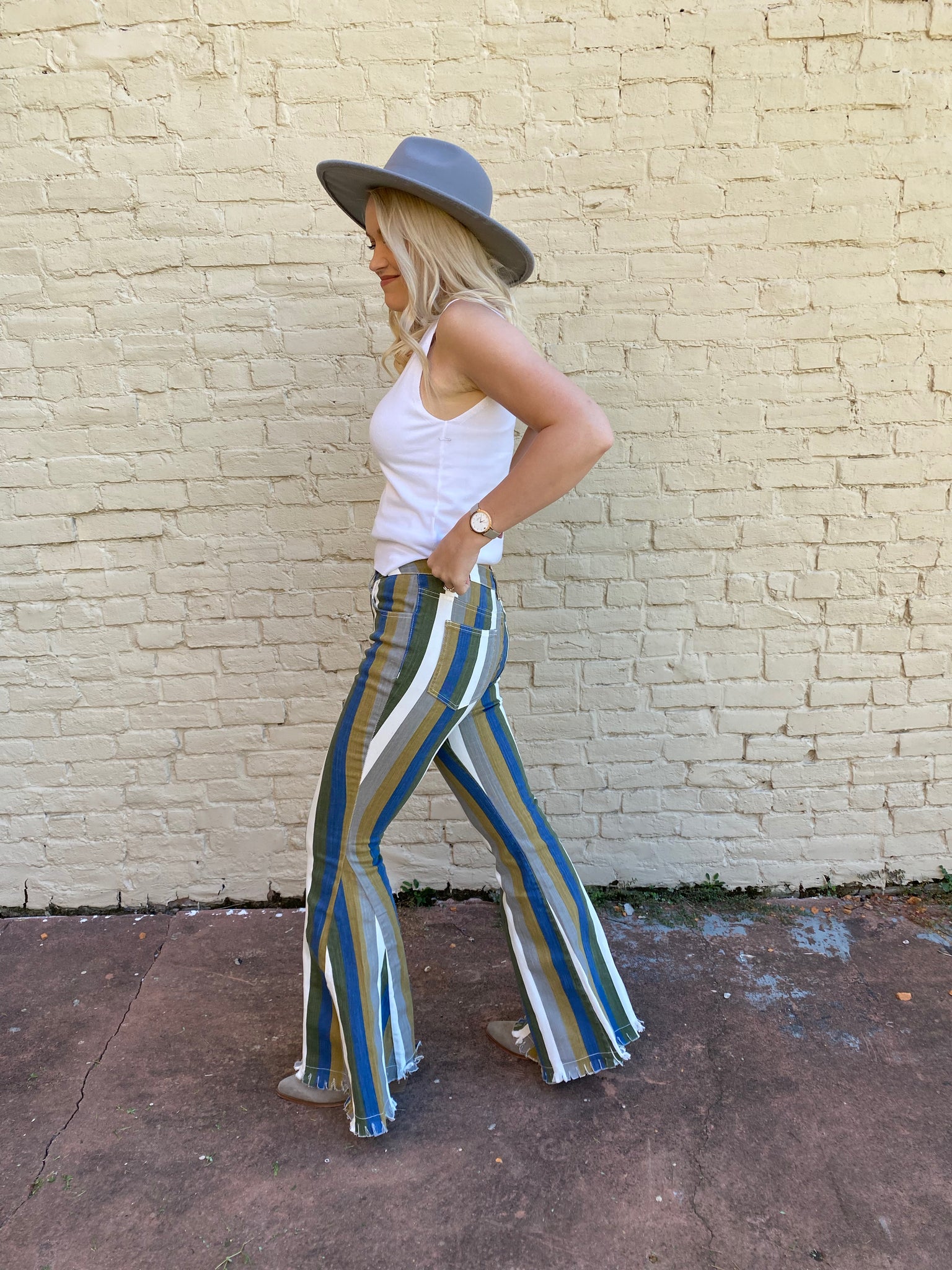 cute bell bottoms jeans