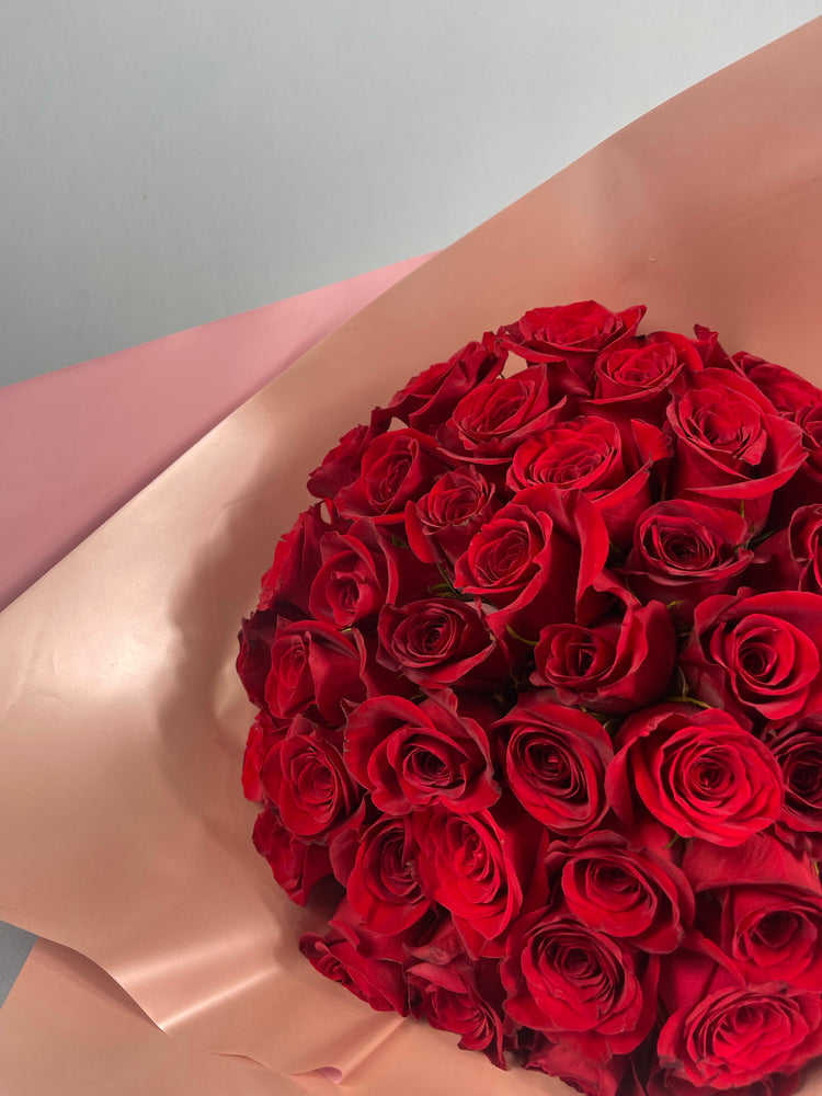 50 Red roses Bouquet – Happy Sends
