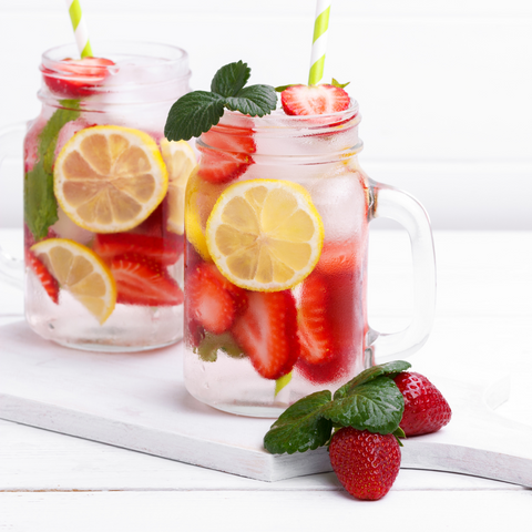 Strawberry, lemon and mint water