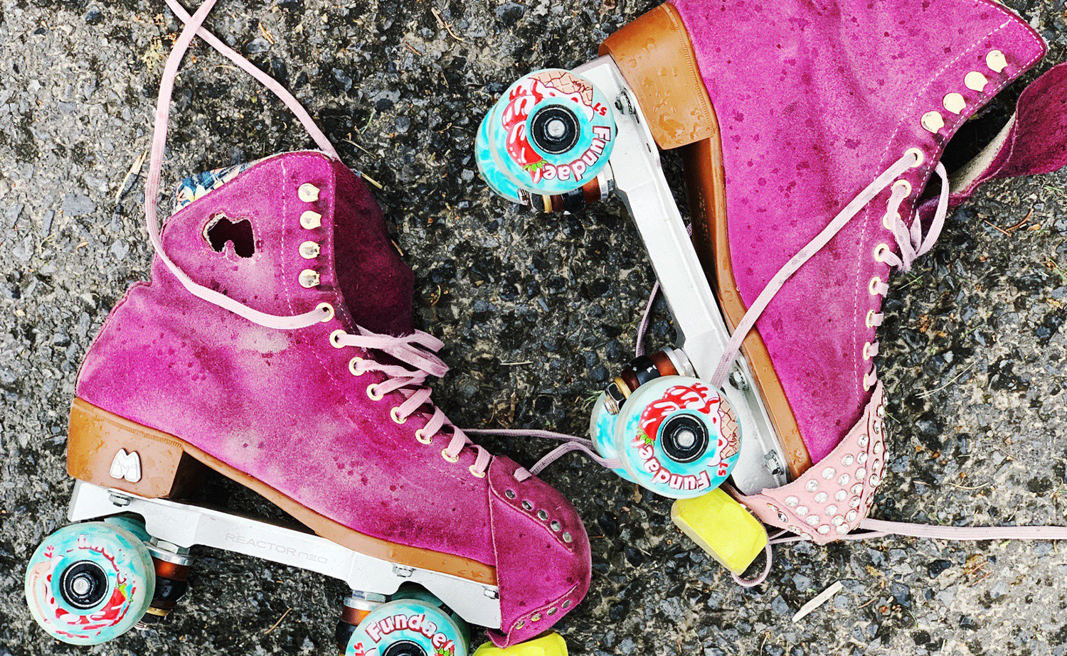 Skate Pink - Show us your skates