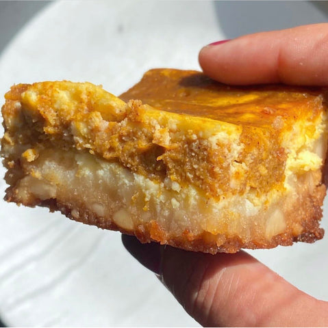 keto pumpkin cheesecake bars