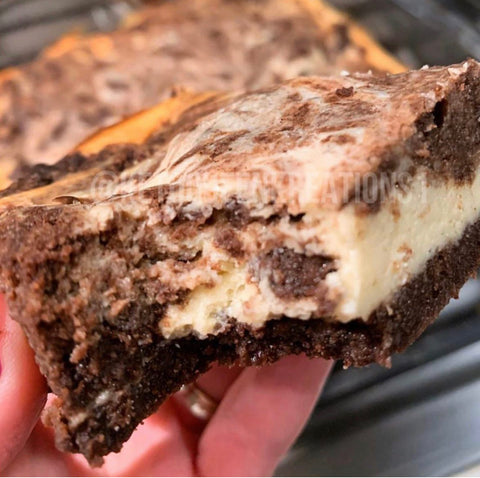 Keto Cheesecake Swirl Brownies