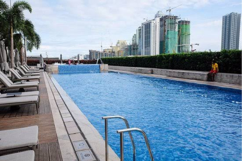 Swimming pool at Shangri-La Forte, BCG Manila, Kerry Sports, Philippines 