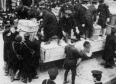 The Takada Doburoku Incident, where barrels of doburoku were destroyed by police in Niigata during its ban.