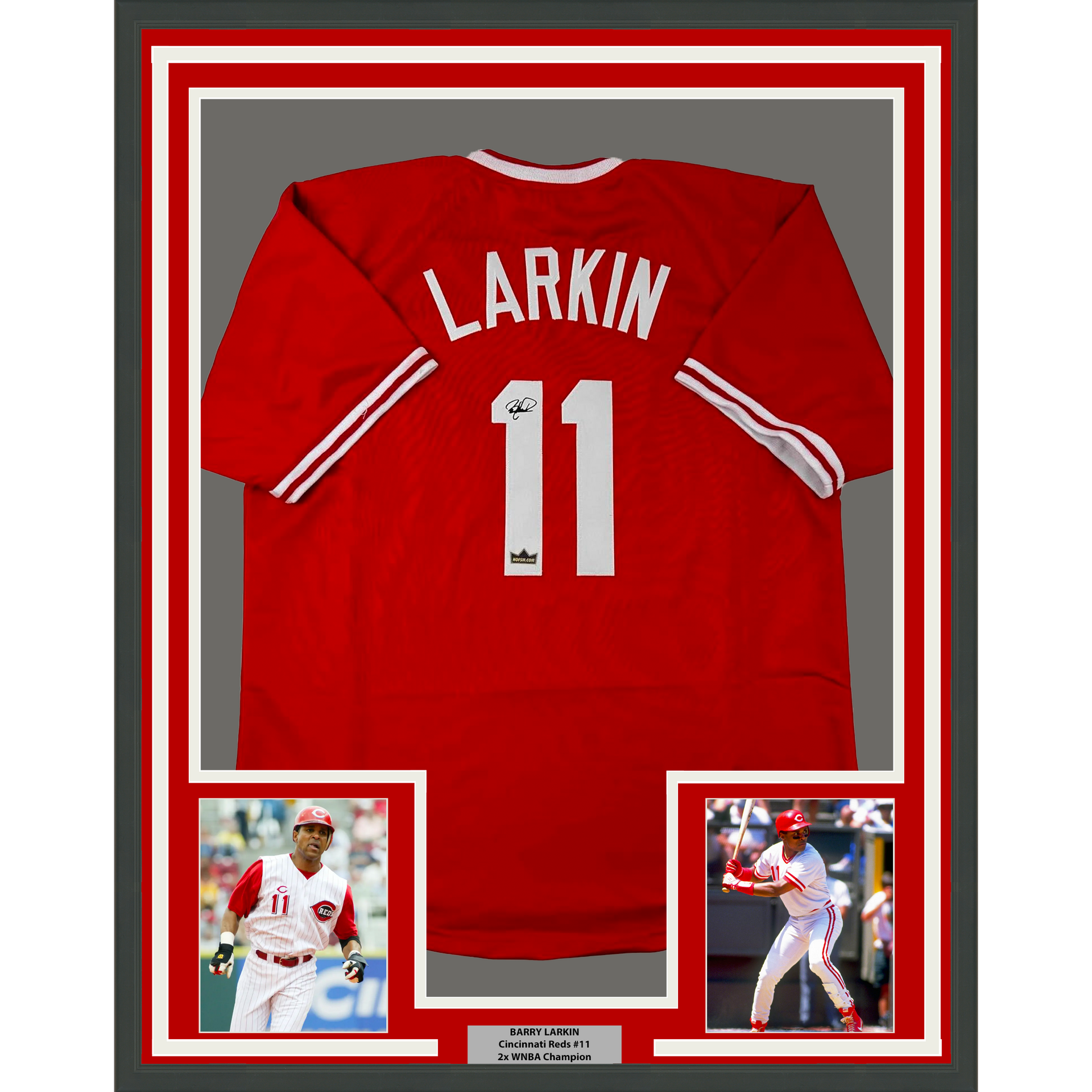 Barry Larkin memorabilia to go up for auction