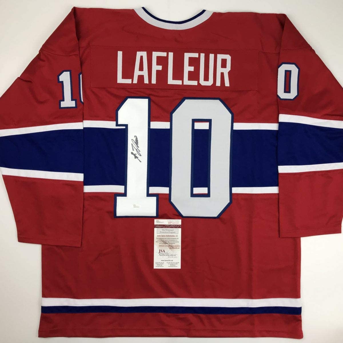Guy Lafleur Hockey Player | Essential T-Shirt