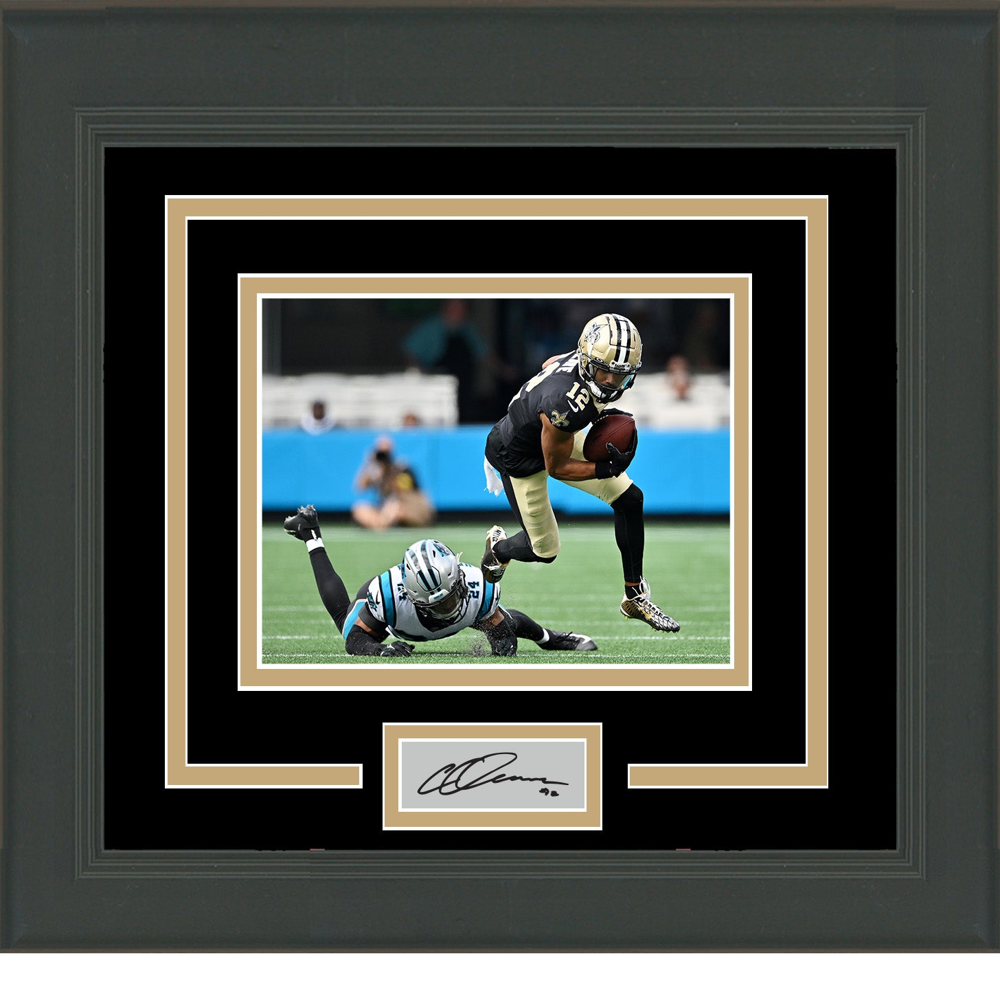 Chris Olave New Orleans Saints Unsigned Pre-Snap Horizontal Photograph