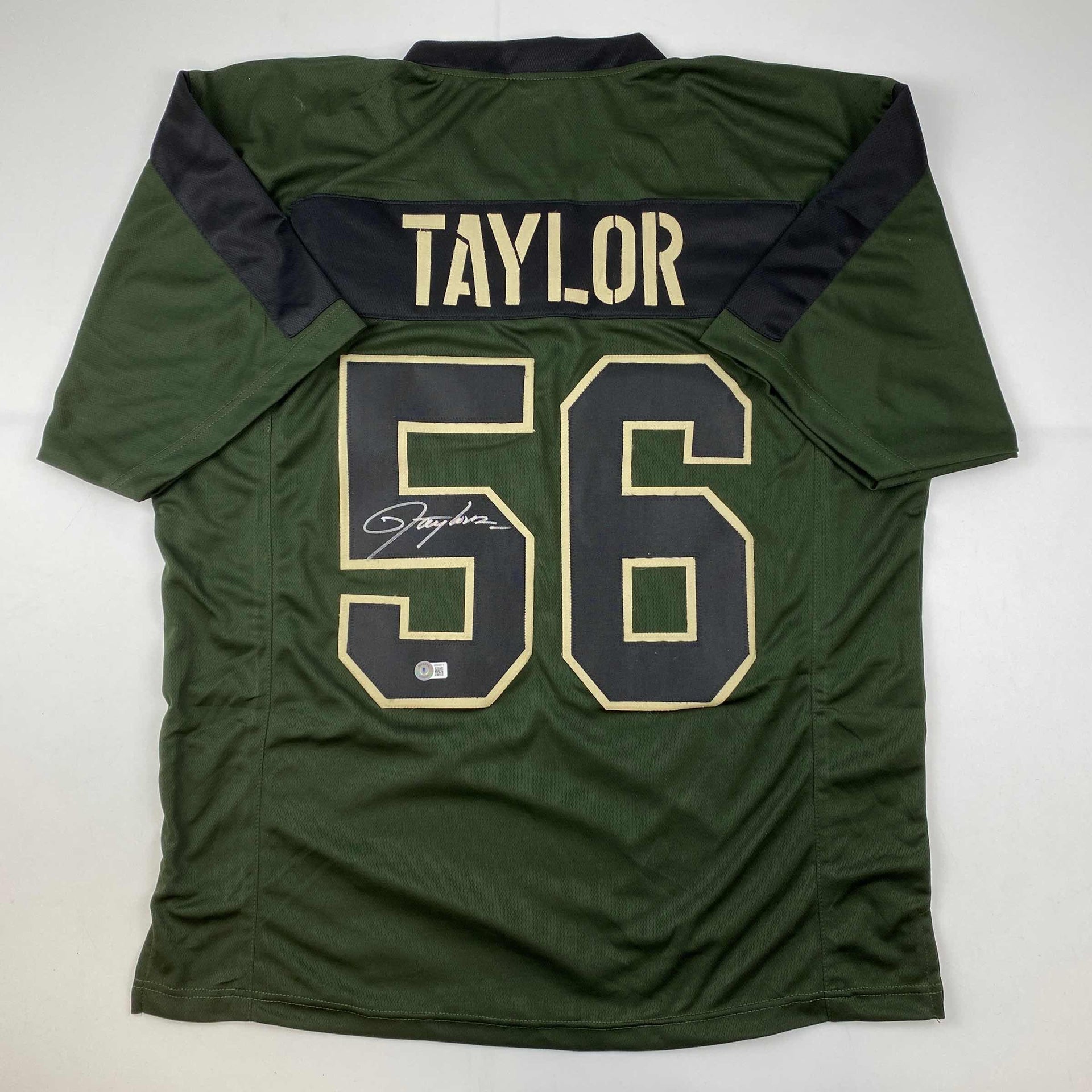 Autographed/Signed Lawrence Taylor New York Green Salute To