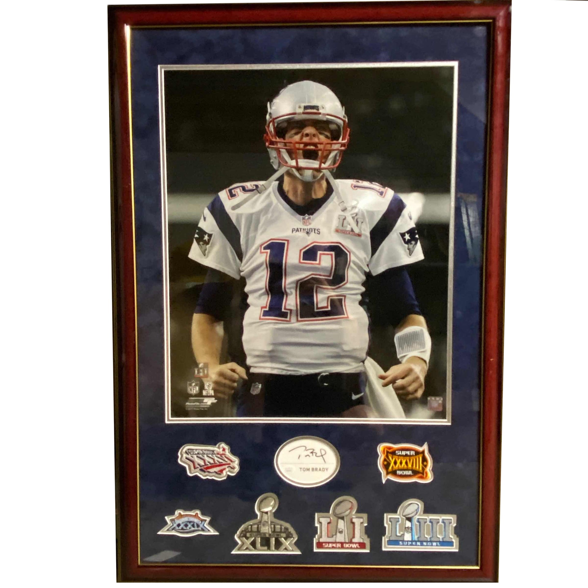 Tom Brady Signed Jersey Patriots Autographed w/COA