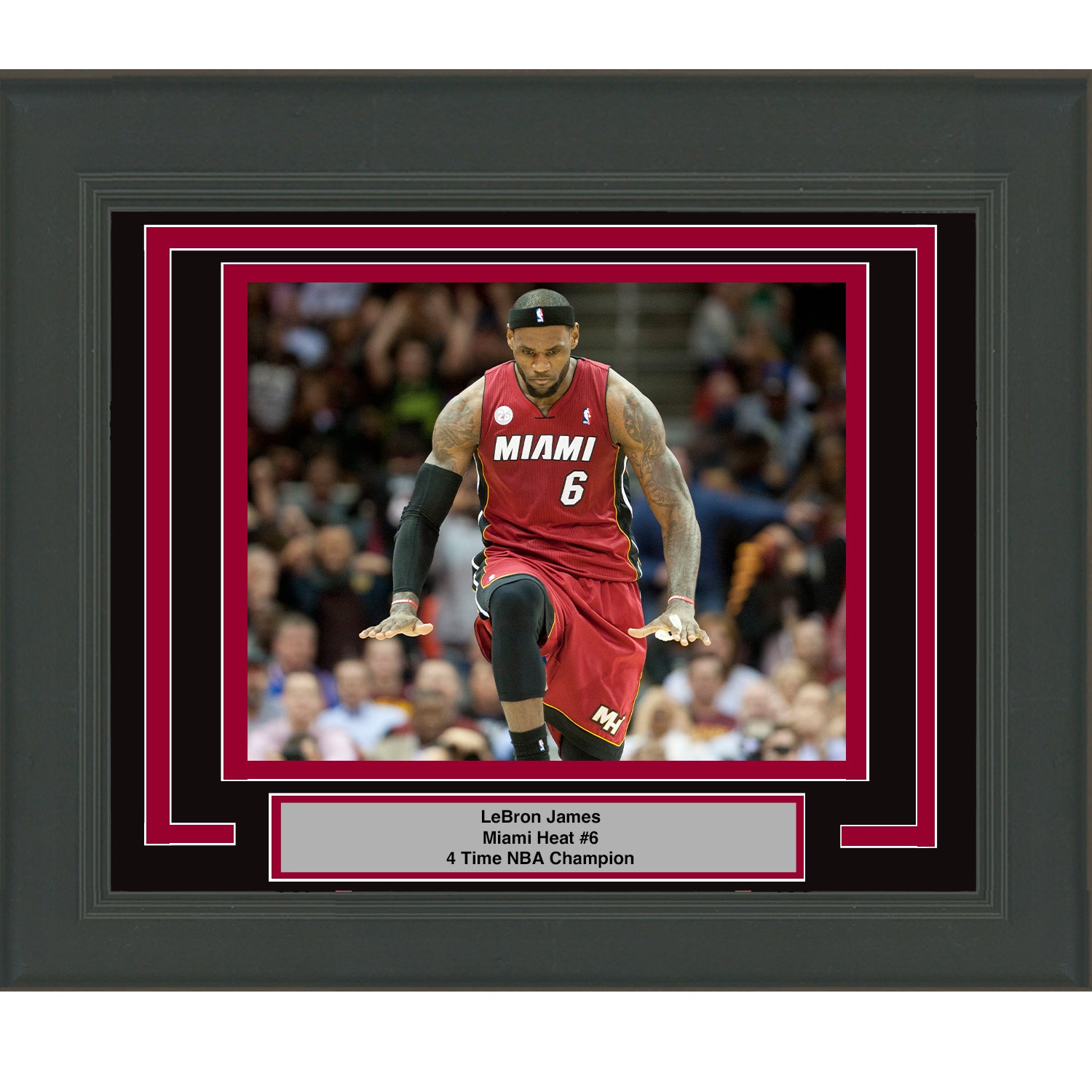 LeBron James Miami Heat Black Jersey Dunk Action 8x10 photo at 's  Sports Collectibles Store