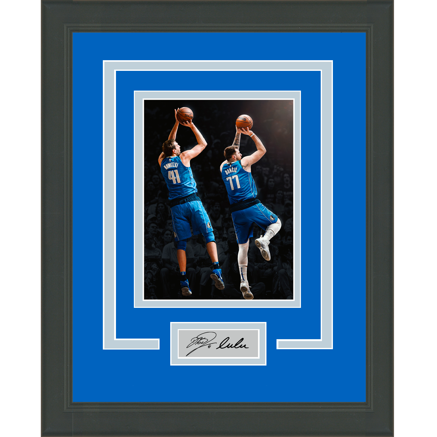 Dirk Nowitzki Signed Autographed 8x10 Photo PSA DNA COA Mavericks