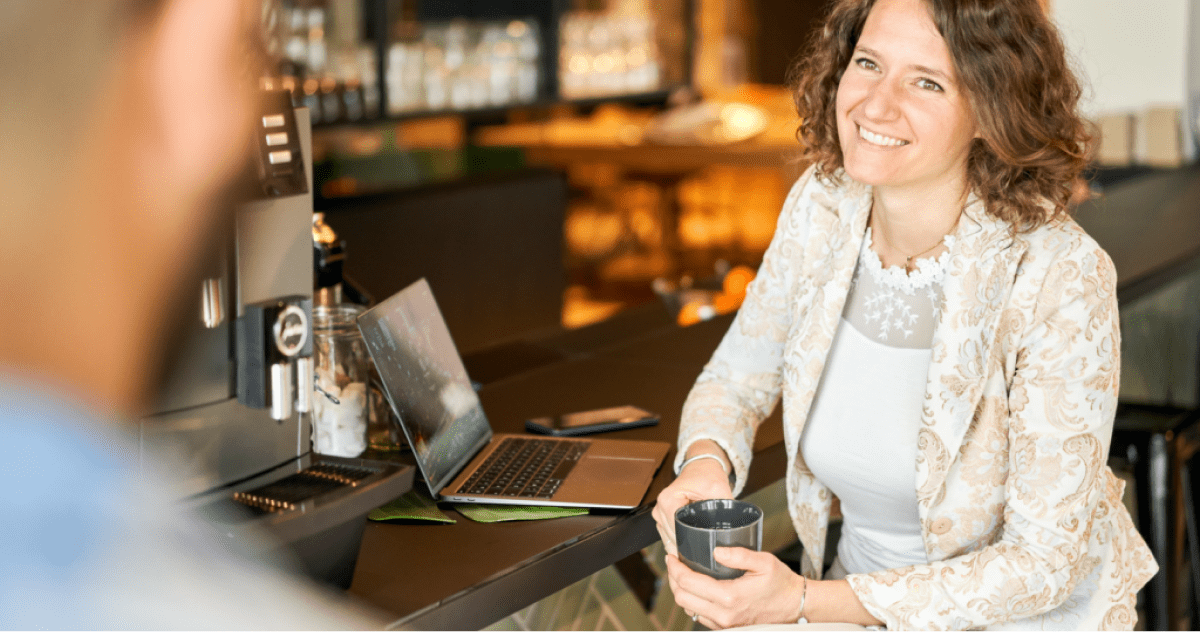 pause-café au bureau entre collègues