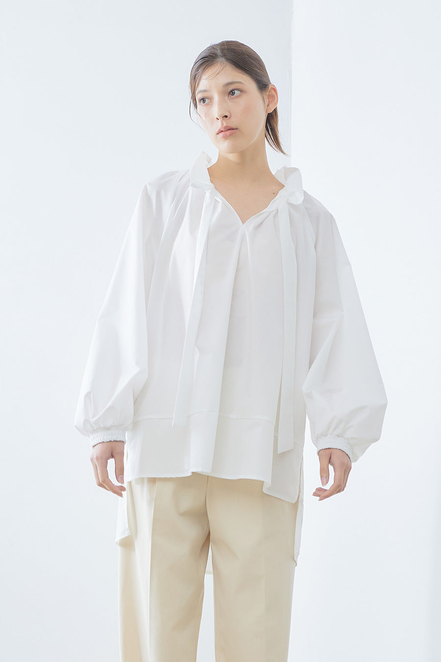 ensuite tiny scallop blouse off white