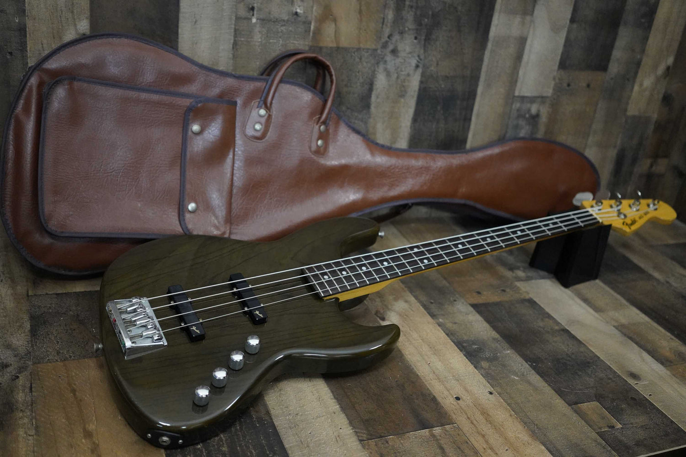 □FENDER JAPAN JBR-80M JAZZ BASS-