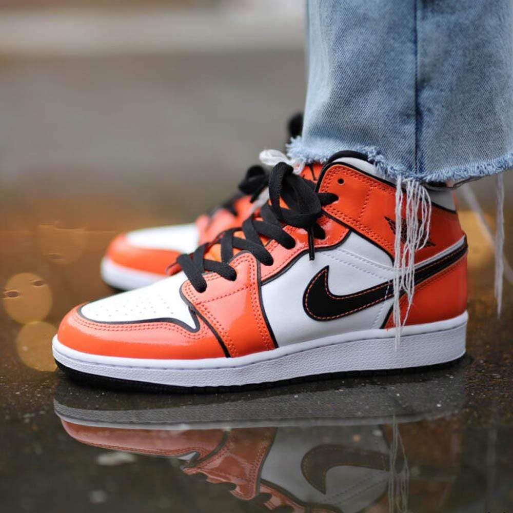 air jordan mid se turf orange