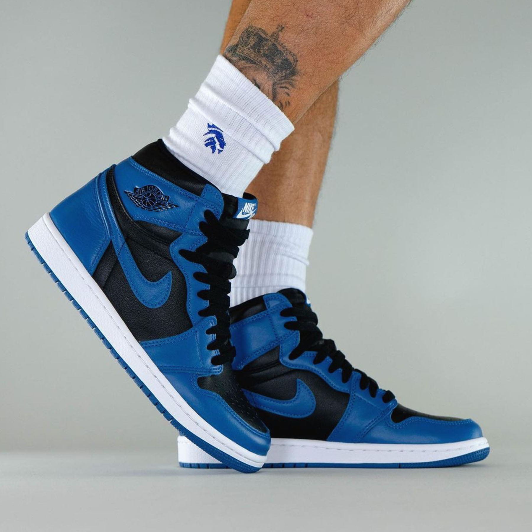 nike air jordan retro 1 high og dark marina blue