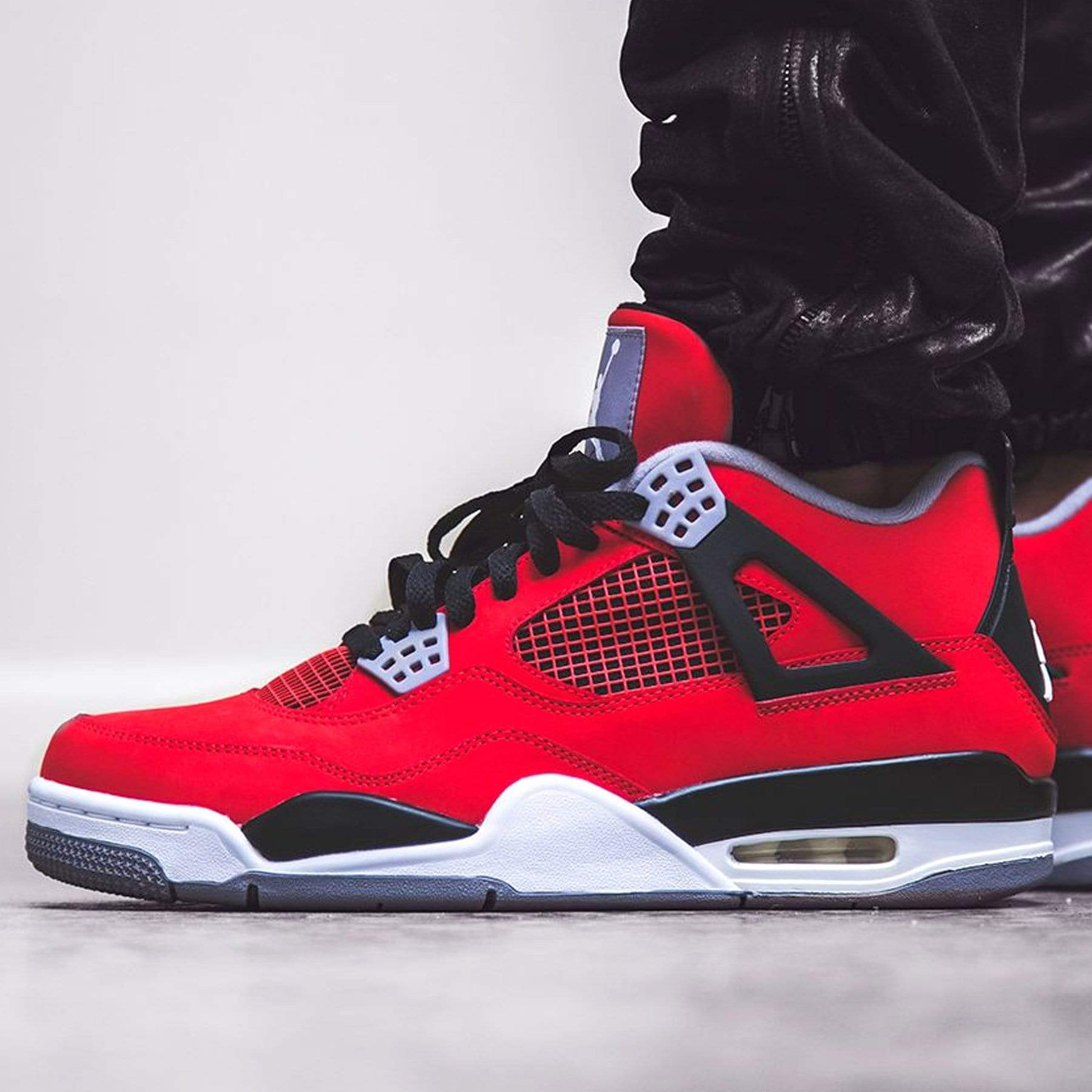 jordan 4 red toros