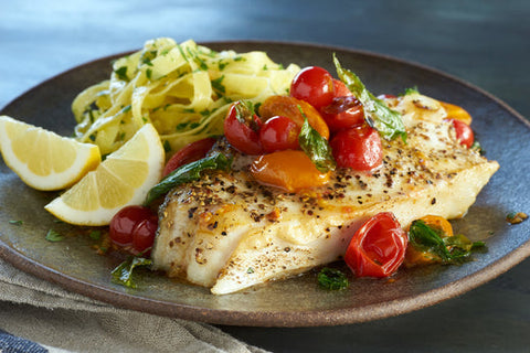 Halibut with lemon and tomatoes