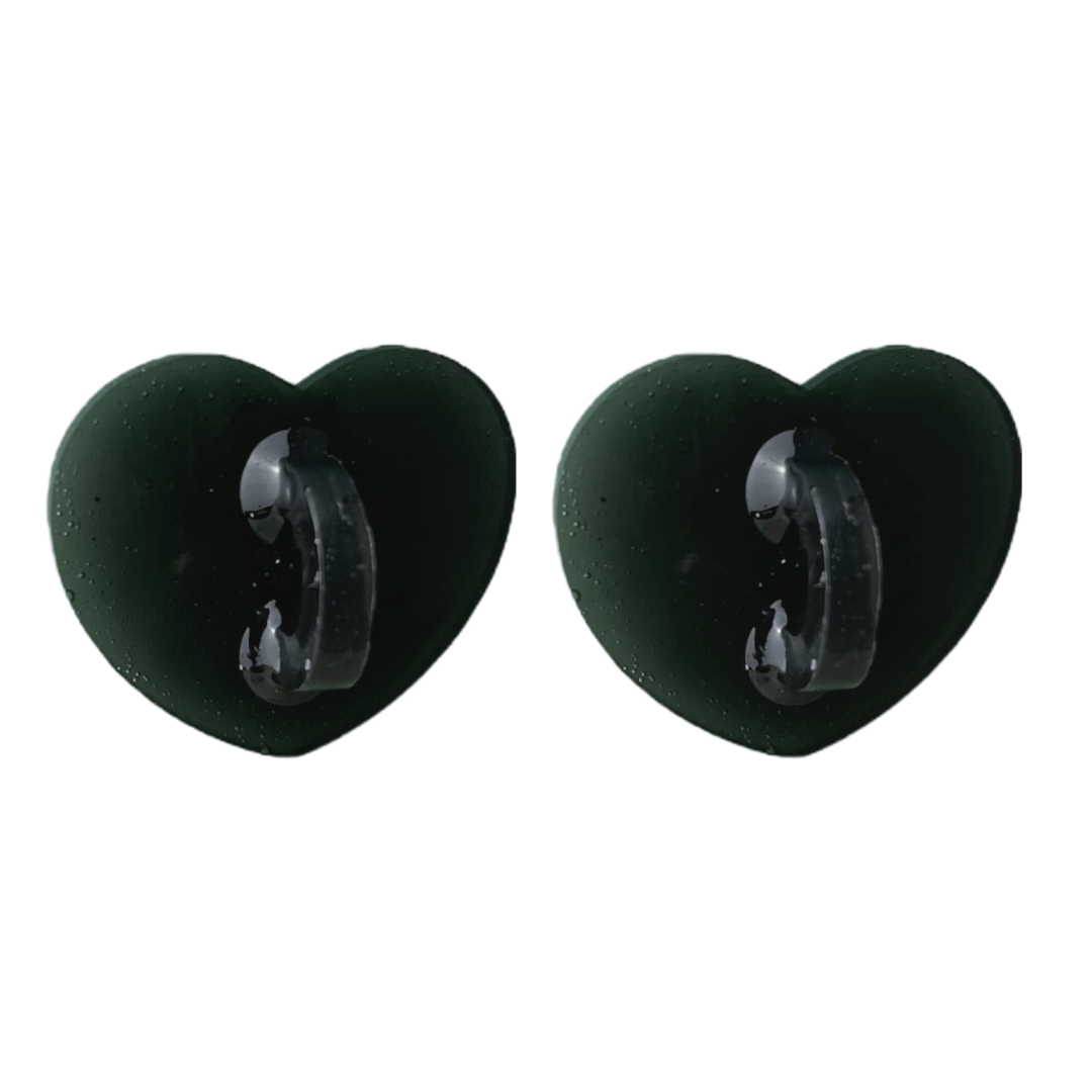 https://cdn.shopify.com/s/files/1/0590/7238/1122/products/CharCharmsBlackHeartHook2Pack.png?v=1661199004&width=1080