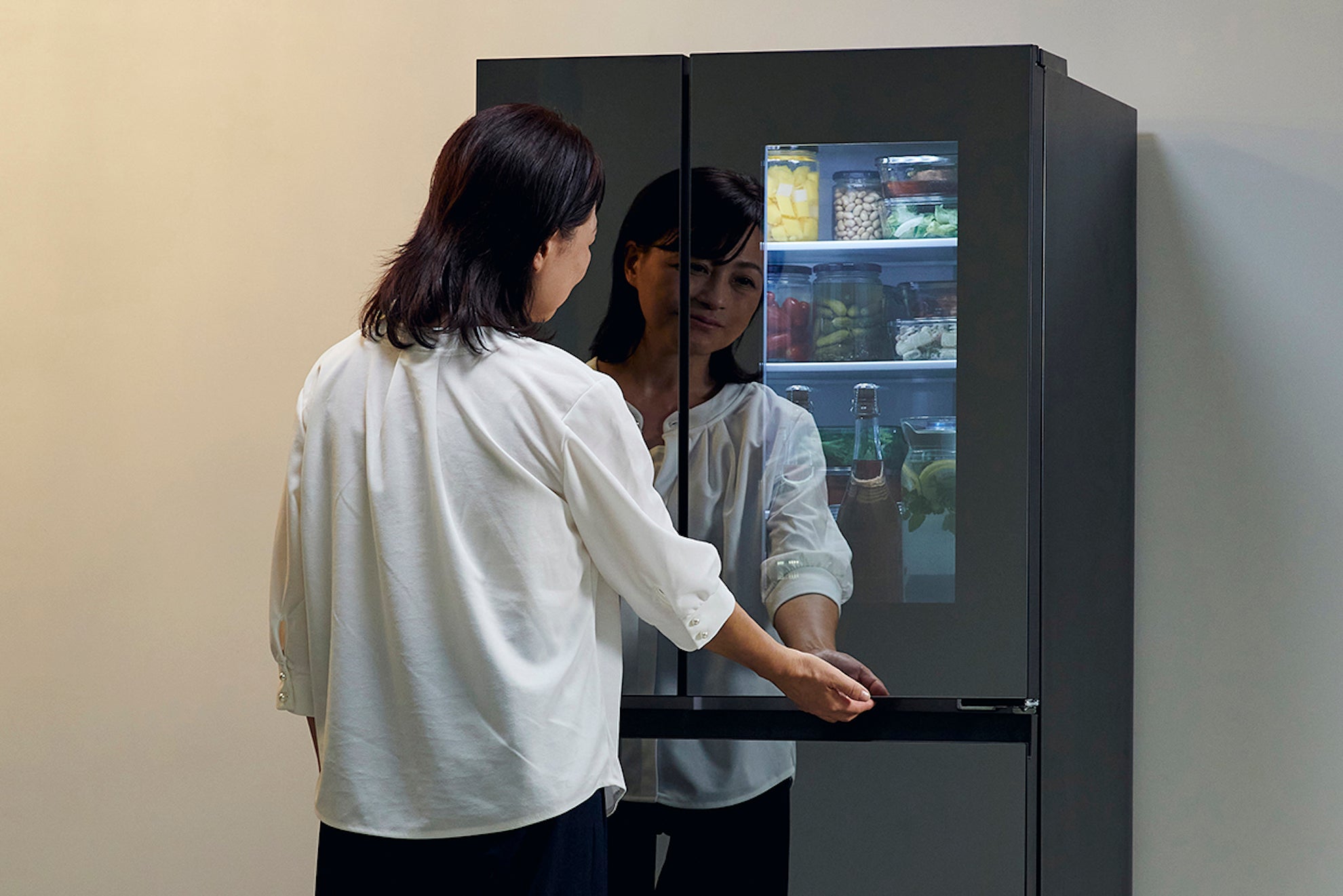 人気順 ツインバード TWINBIRD 冷蔵庫 ４ドア 中身が見える冷蔵庫 フレンチドア（観音開き） ３５４Ｌ HR-EI35B （標準 冷蔵庫・冷凍庫 