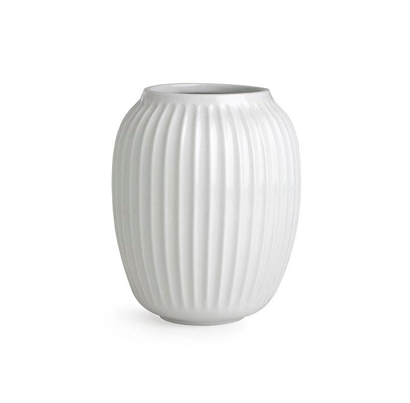Køb Hammershøi vase, hvid H: 20cm. fra Kähler online | Bahne