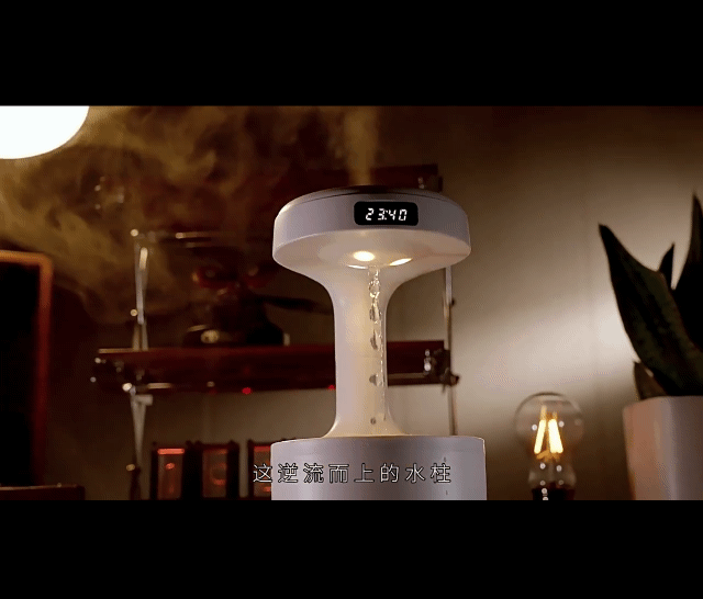 Anti-Gravity Water Droplet Air Humidifier 600ml Anti-gravity Essential Oil Diffuser Night Light Weightless Sprayer Decorations Desk Lamps